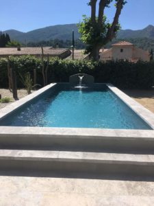 Accueil-Slider-realisations-2-Les-Jardins-en-Cascades-Paysagiste-Drome-Piscine-avec-cascade