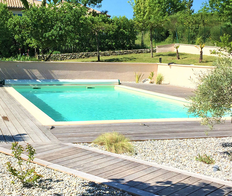 Page-activite-Piscines-Realisation-2-Les-Jardins-en-Cascades-constructeur-piscine-drome-