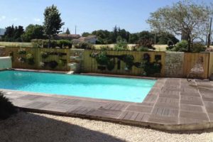 Page-activite-Piscines-Realisation-3-Les-Jardins-en-Cascades-constructeur-piscine-drome