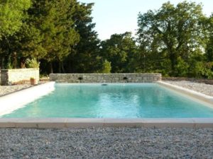 Actualité Mars - le traitement de l’eau automatisé par UV ou électrolyse au sel - Les jardins en Cascades