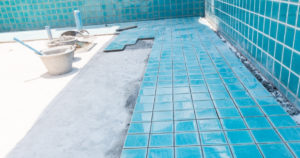 Renovation piscine beton- Les Jardins en Cascade